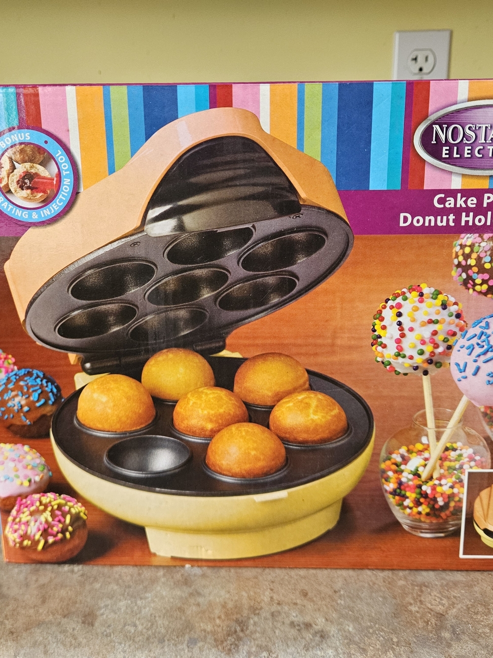 Cake Pop Donut Hole Maker